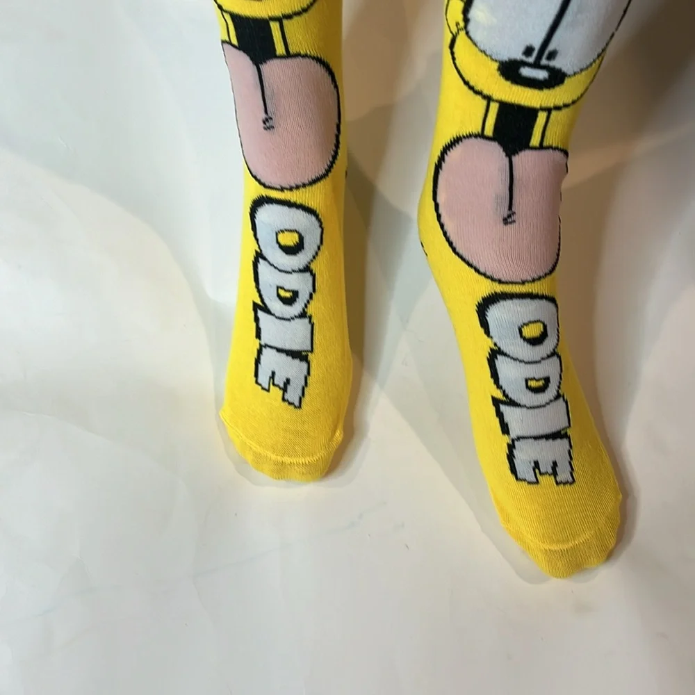 Garfield Character Odie The Dog Cotton Unisex Socks - Picture 7 of 8